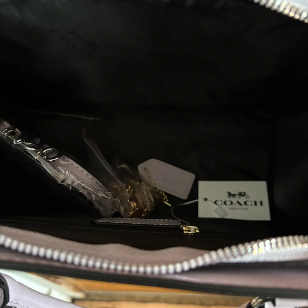 Coach carry all. Lavender Lilac Small Maggie - Picture 3 of 16